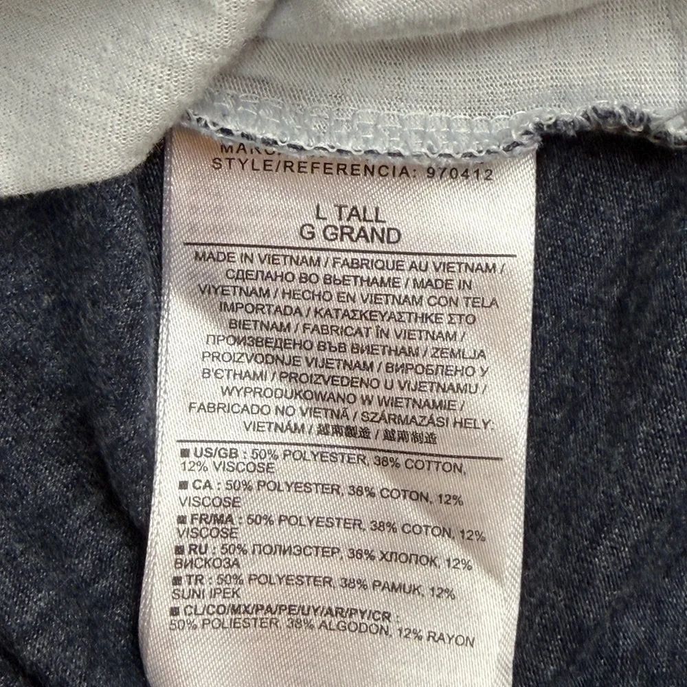 Banana Republic Cream and Navy Vintage‎ Tee